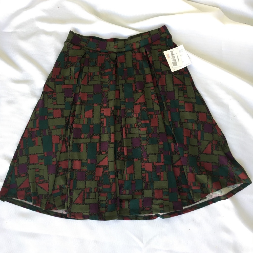 LulaRoe Madison Skirt M NWT